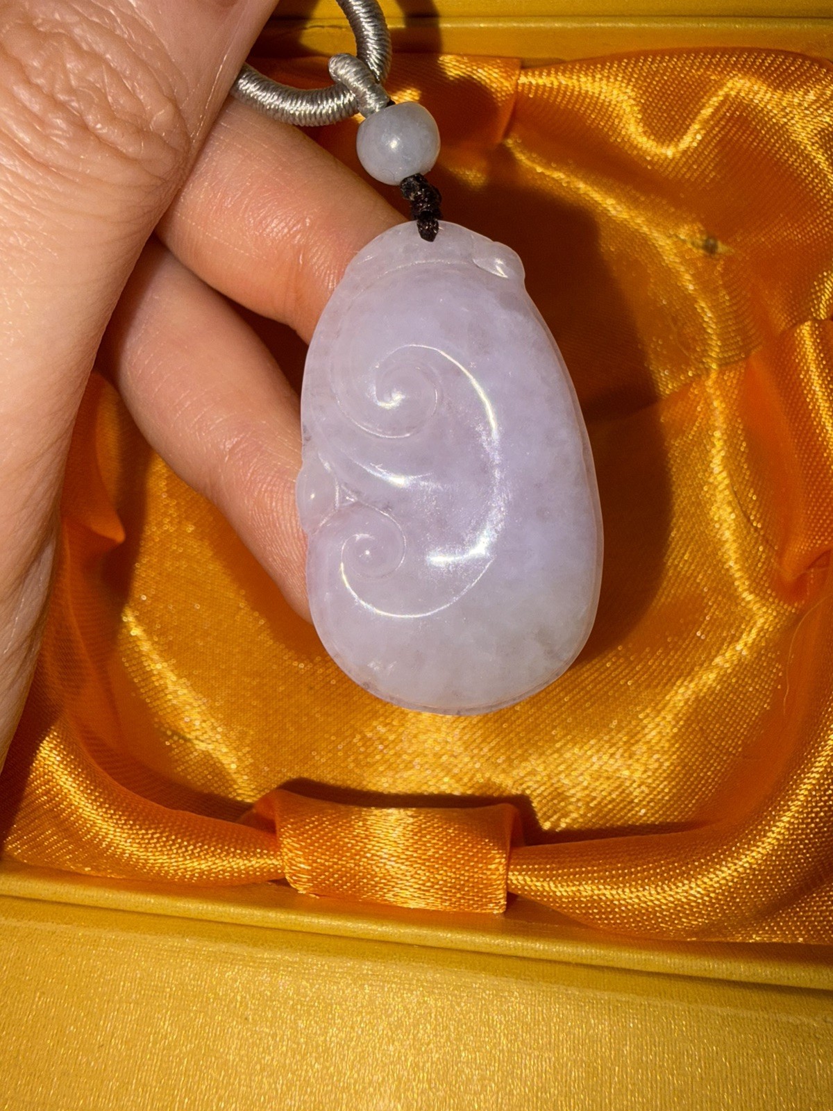 Untreated Burma Myanmar Grade A Jadeite LAVENDER Carved Ruyi纯天然翡翠A货水潤通透紫羅蘭如意 种水