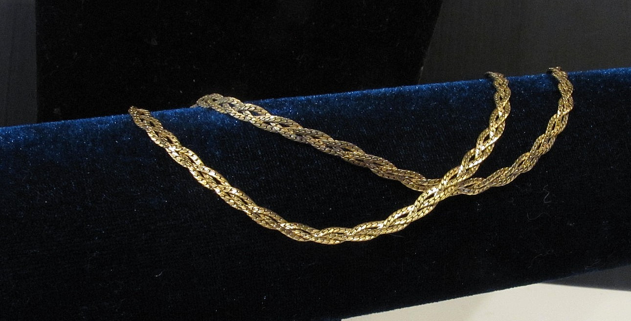 STUNNING! VTG 14K Yellow Gold Filled Diamond Cut Braided Chain Necklace 18”