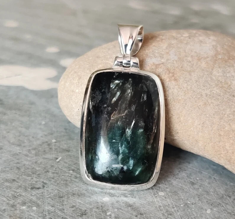 AAA+Seraphinite Gemstone Pendant 925 Sterling Silver Men’s Pendant Gift For Him