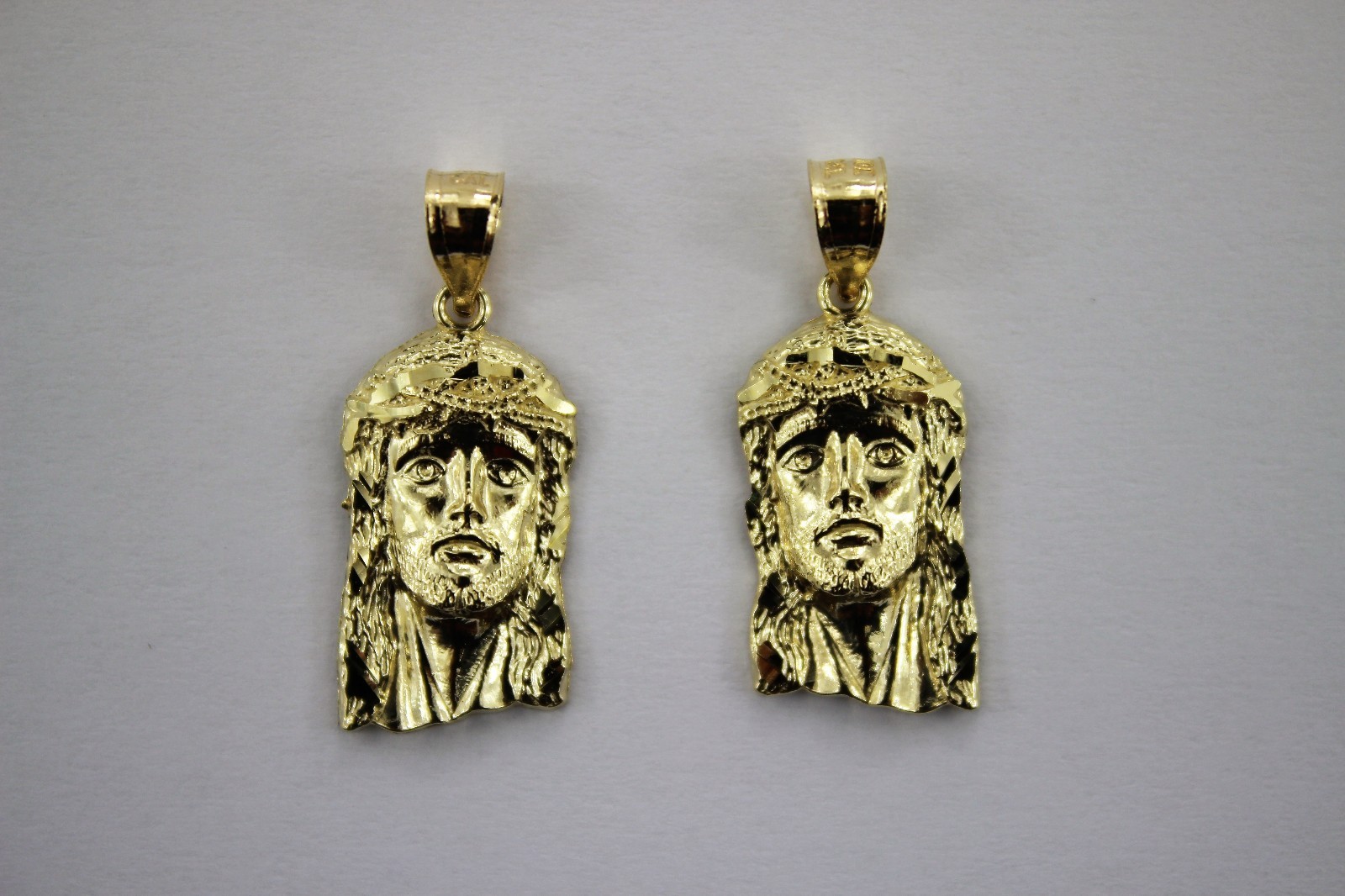 10K Yellow Gold Jesus Face Pendant Charm Diamond Cut 5 Sizes