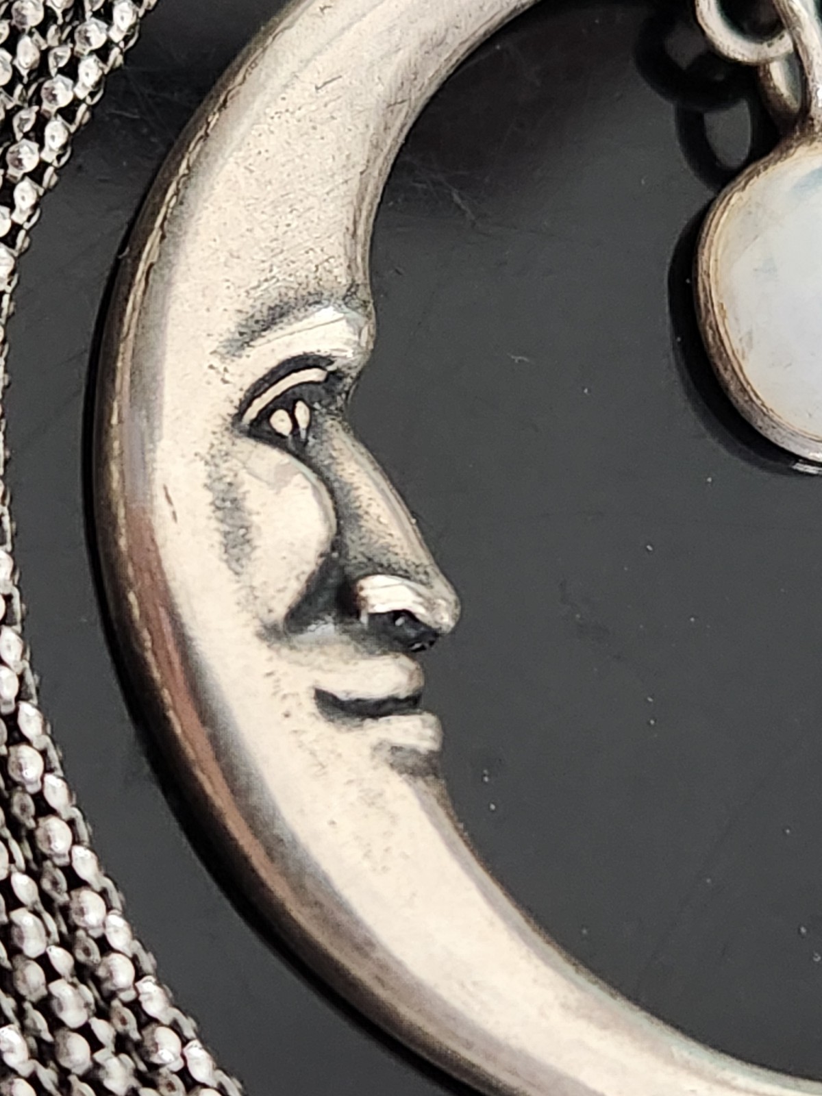 STERLING SILVER CRESCENT MOONSTONE CABOCHON/POPCORN CHAIN NECKLACE MADE ITALY