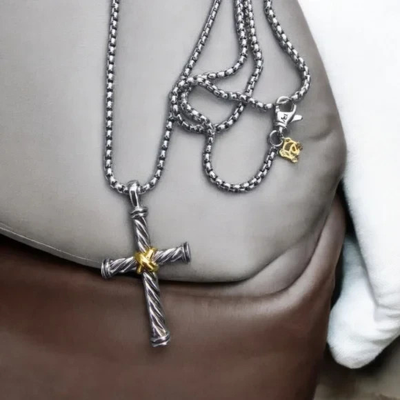 David Yurman Sterling Silver Cable X Cross Pendant Necklace – 18K /925