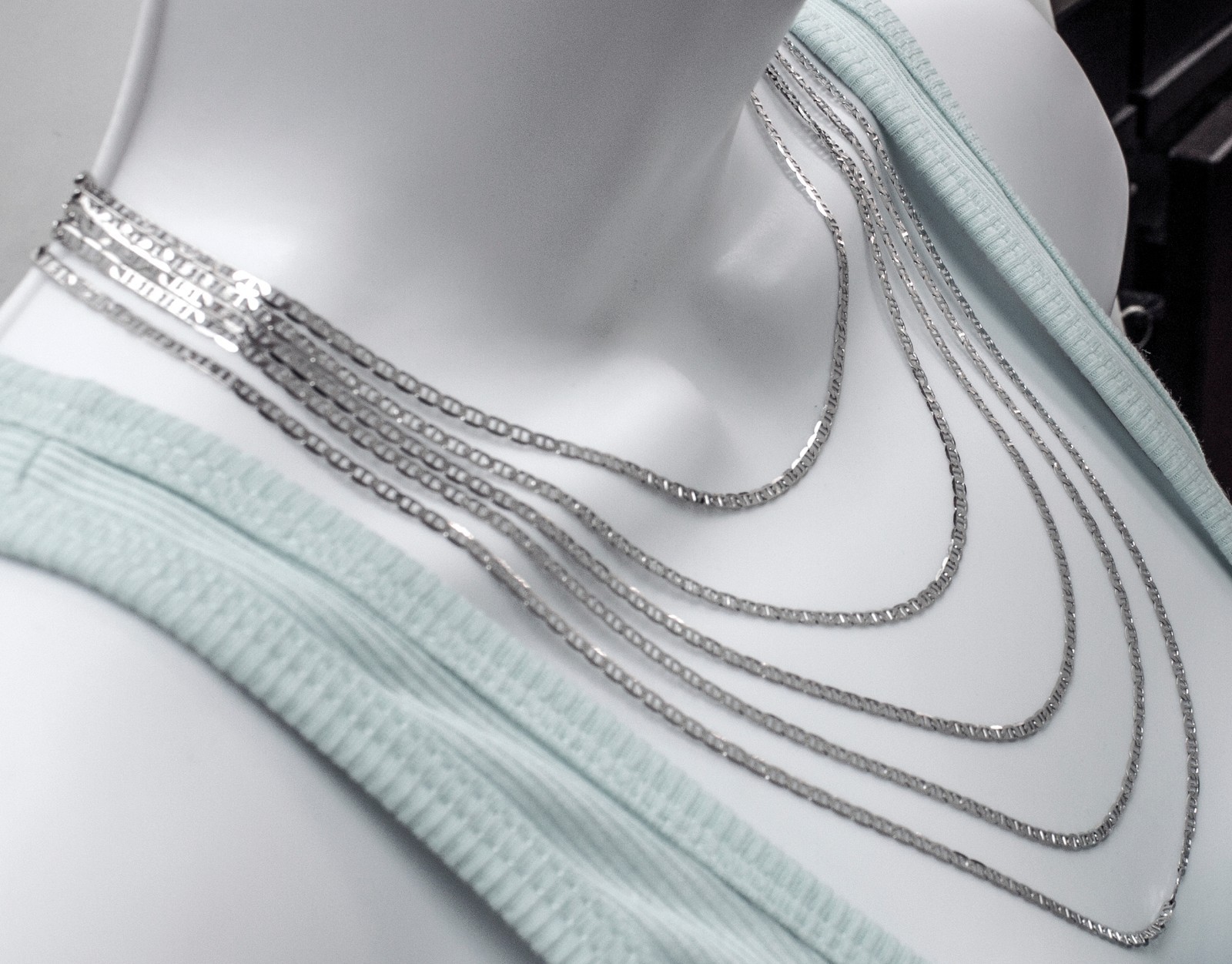 14k Solid White Gold Flat Marin Mariner Chain Necklace 2.8 mm Thick 16″ To 24″