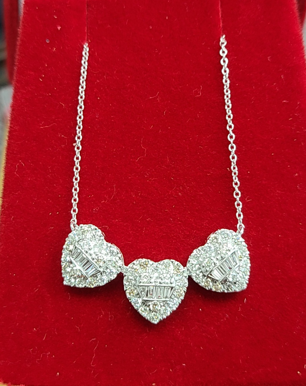 Deal! 0.75CT Natural Diamond Triple Hearts Necklace 14K Gold with Chain 17″