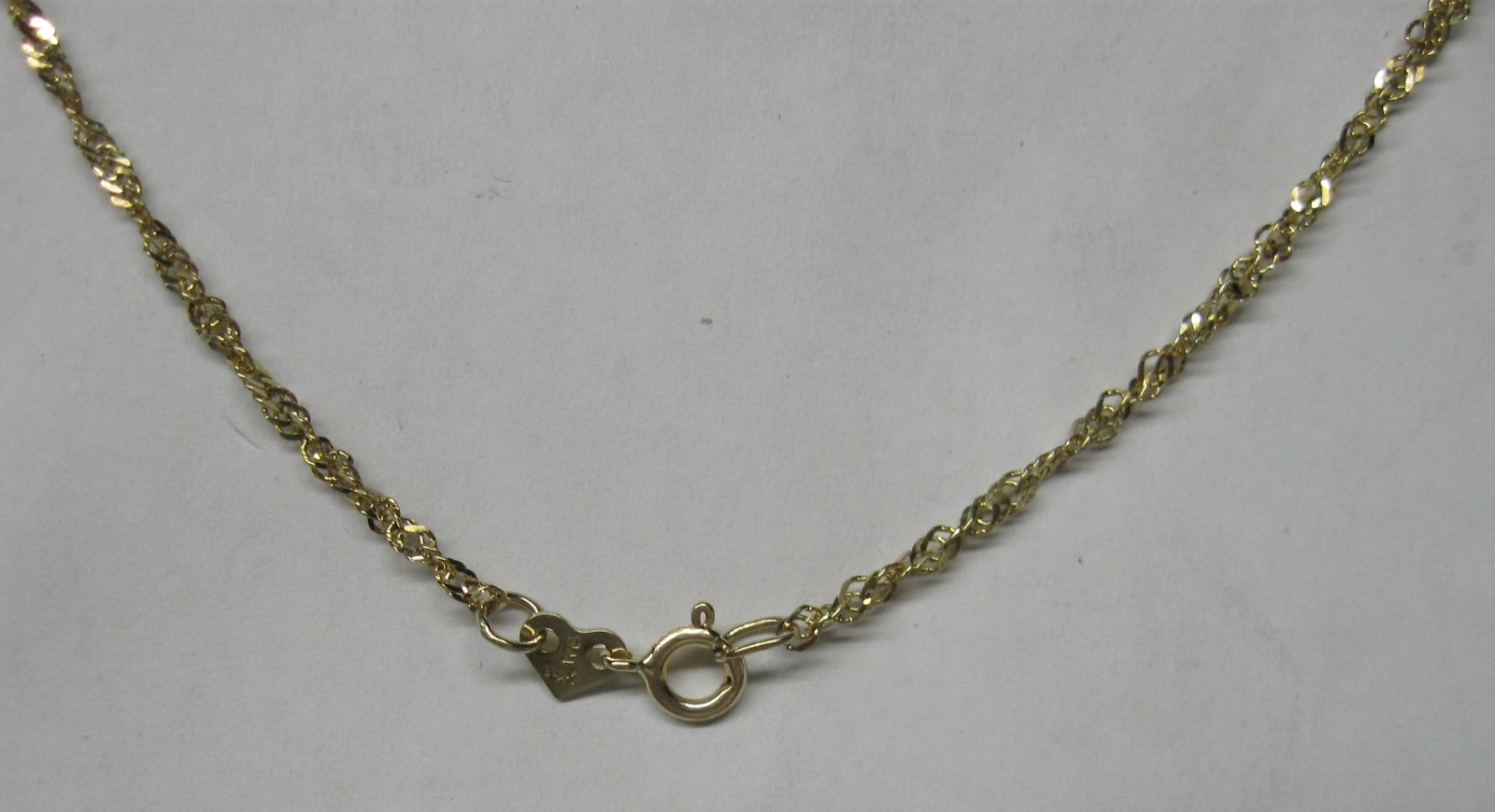 14K SOLID GOLD 24″ SINGAPORE 1.7mm NECKLACE CHAIN 2.7 GRAM