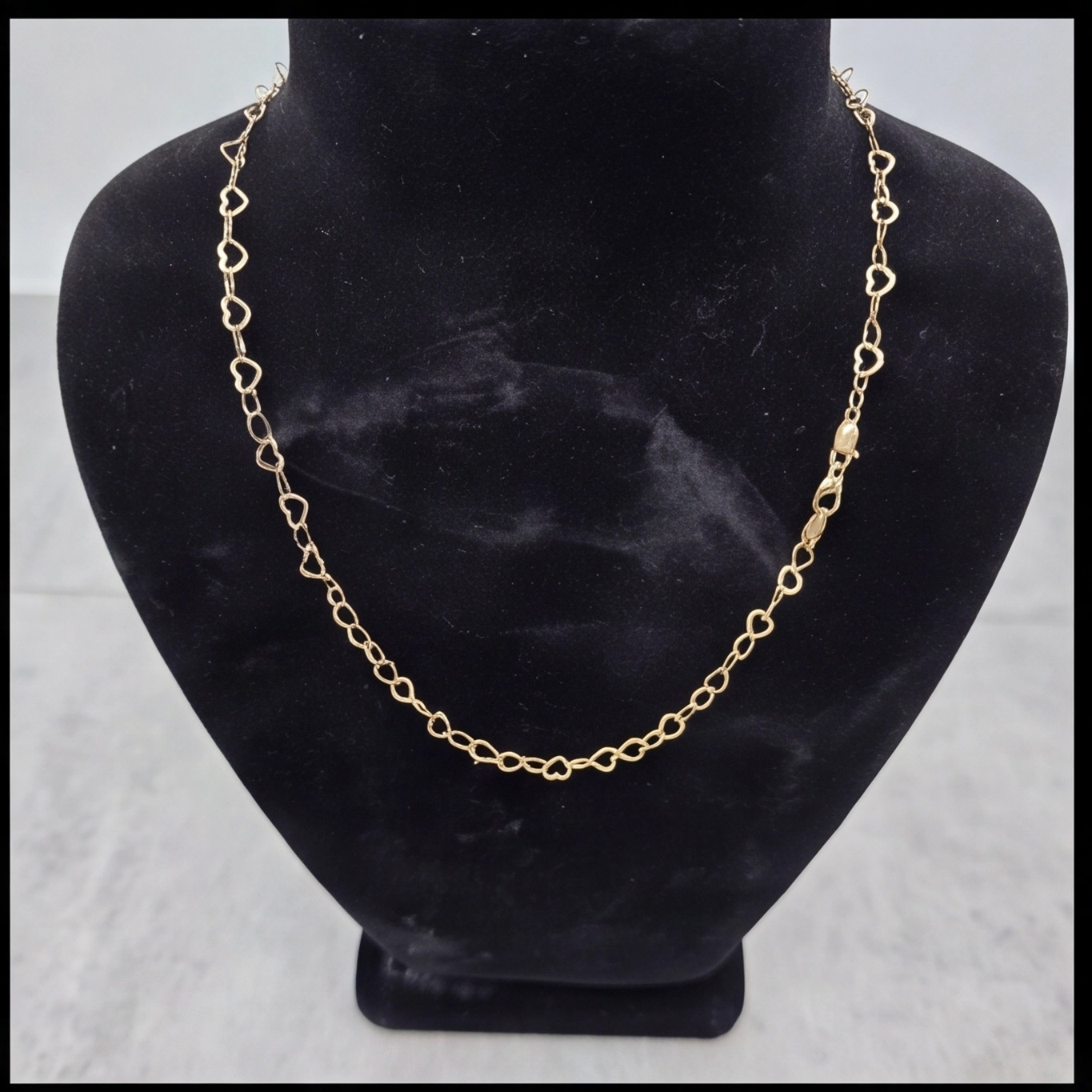 Solid 18K Yellow Plain Gold Perfect Italian Style 17 inch Heart Link Chain
