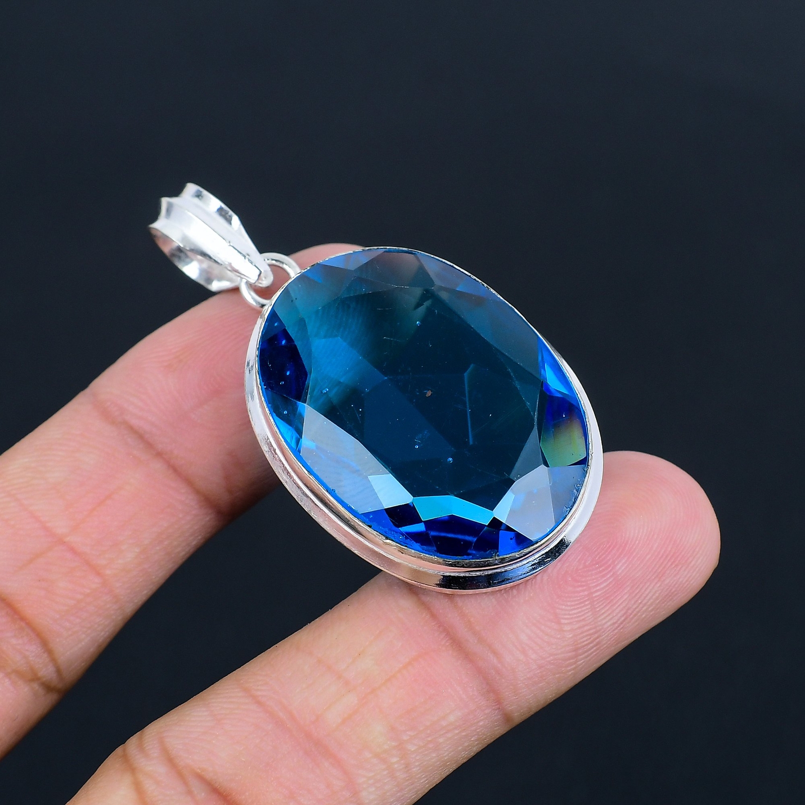 London Blue Topaz Oval Gemstone 925 Sterling Silver Jewelry Pendant 1.9″ VJ 694