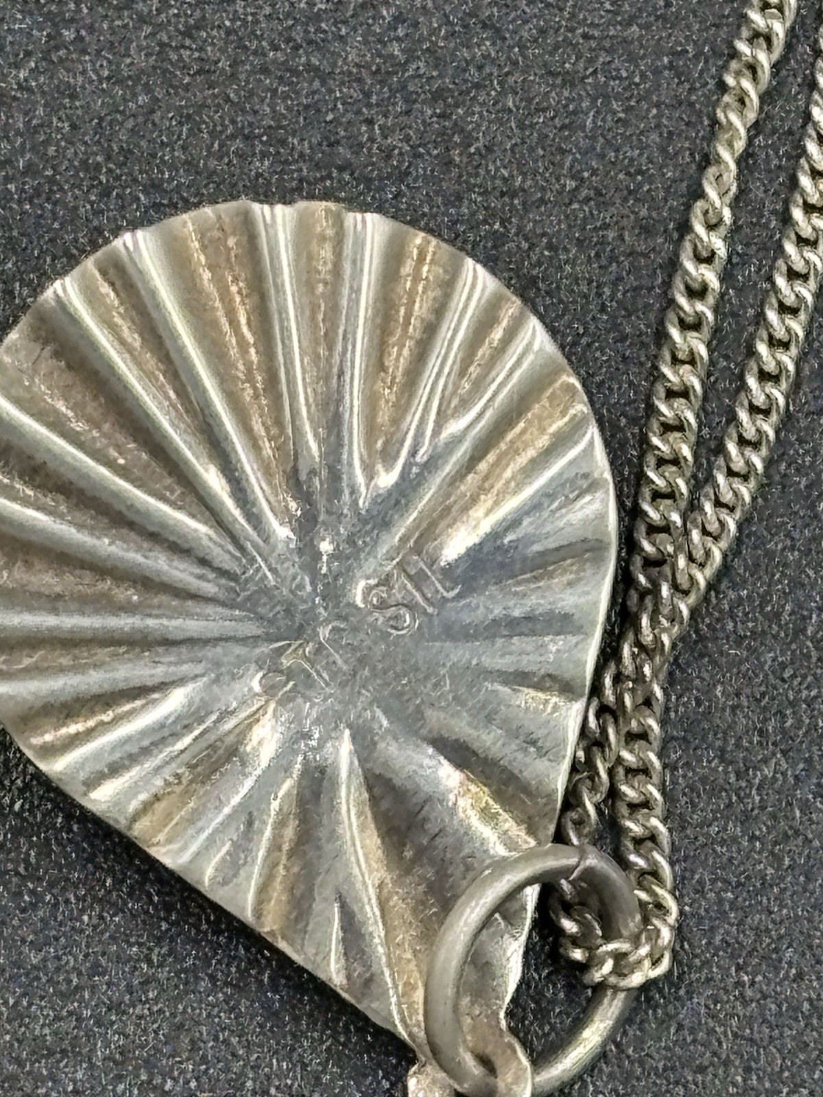 Vintage Sterling Silver Opal Doublet Pendant Necklace Blue Green Fire