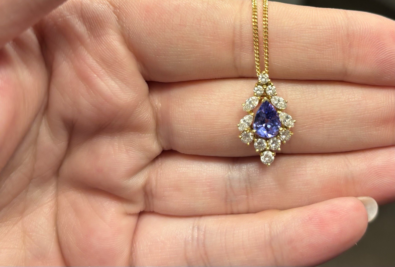 18K Yellow Gold Natural Pear Tanzanite & Diamond Pendant Necklace 18.5″