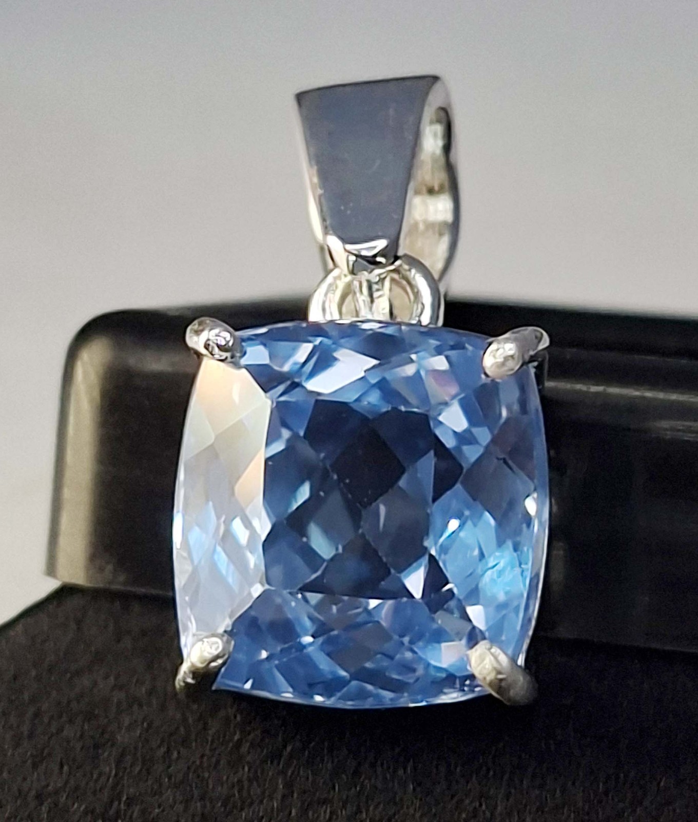 Sky Blue Aquamarine Necklace 16-18 Ct Natural Cushion Cut Loose Gemstone PD1106