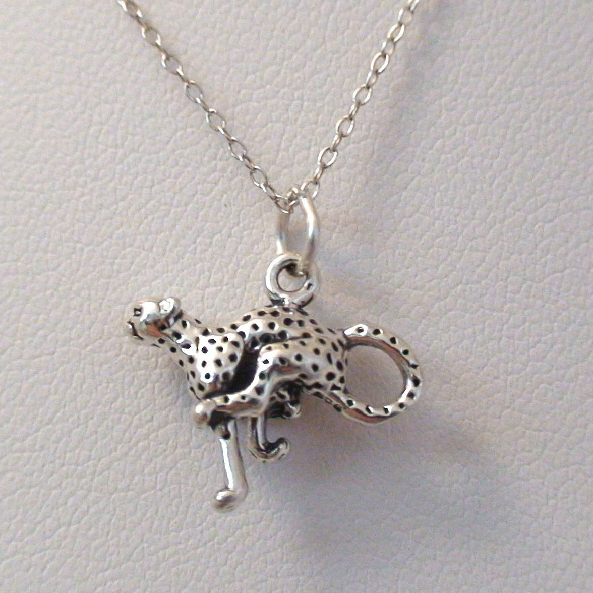 Cheetah Charm Necklace – 925 Sterling Silver – Cat Africa Safari Pendant Animal