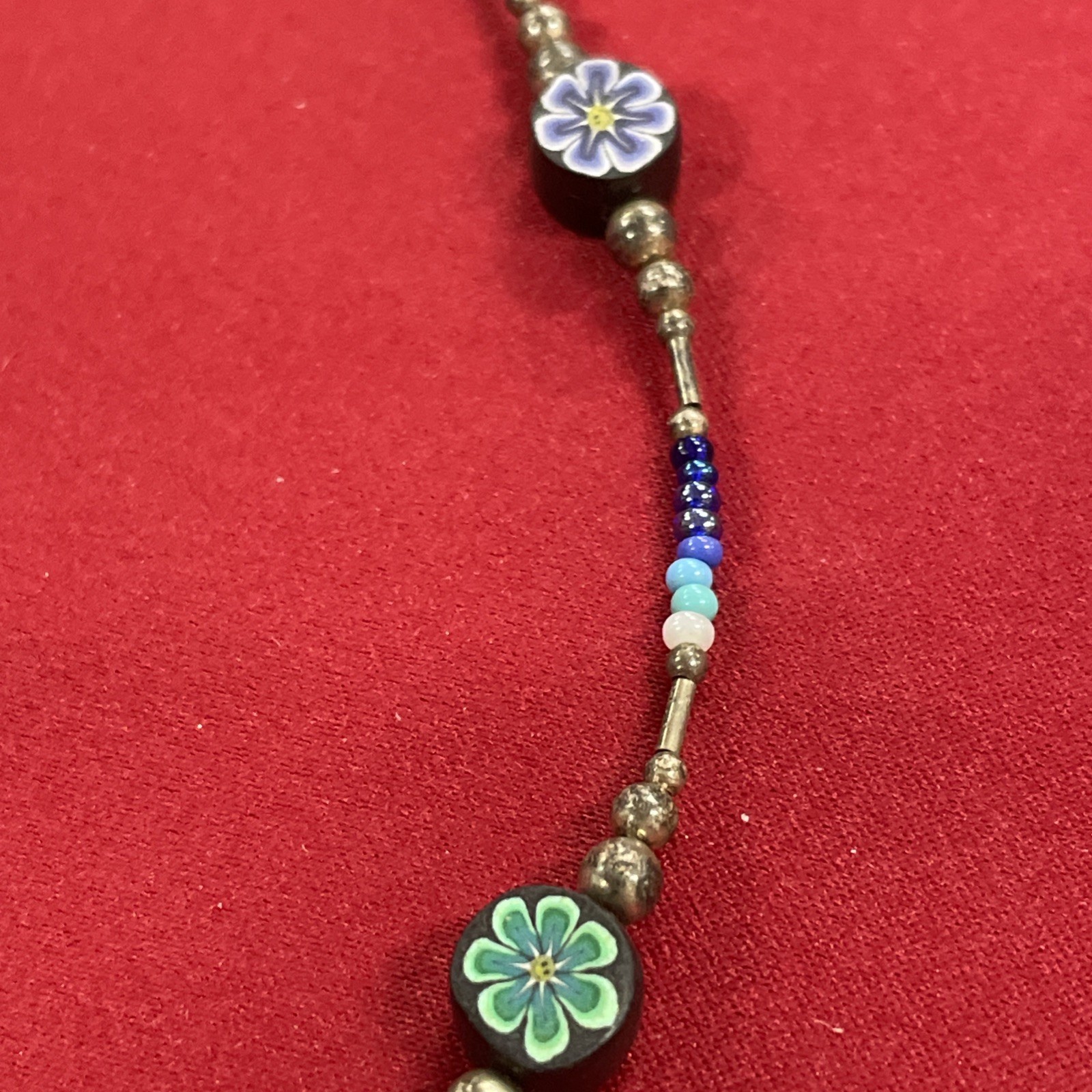 Sterling Silver 925 Clasped Beaded Green & Blue Flower 16.5” Necklace