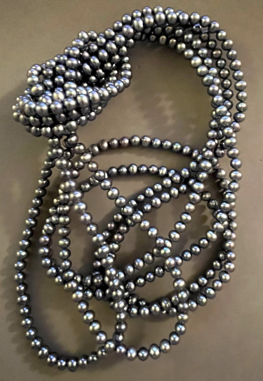 Macy’s 6 mm Silver Peacock Luster Fresh Water Pearl Endless 100” Necklace Mint