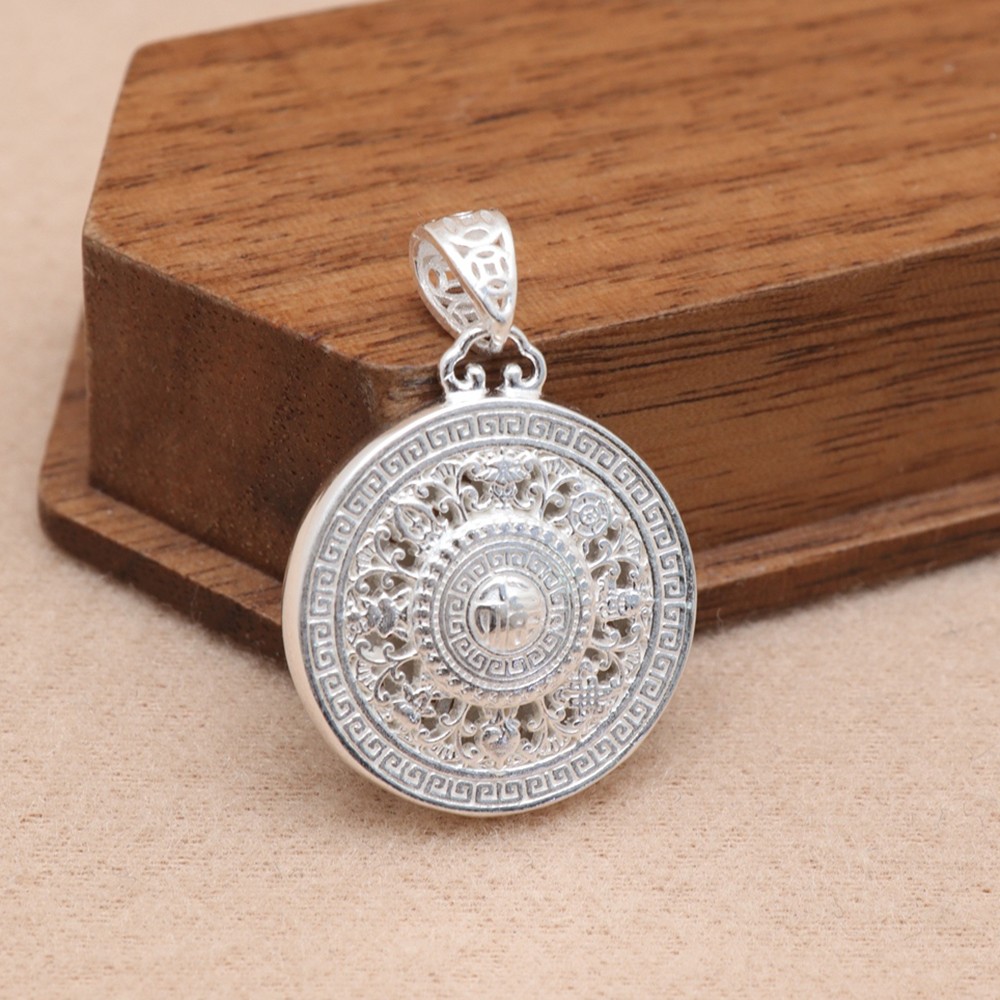 Pure S999 Fine Silver Men Women Lucky Hollow Circle Compass Pendant 4g 23*16mm