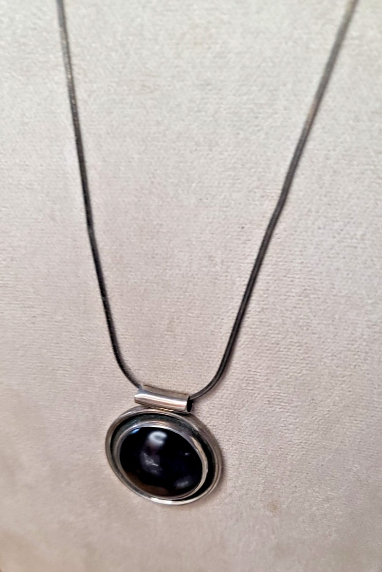 Mexico Taxco Round Black Onyx 20″ Necklace Snake Chain Vintage