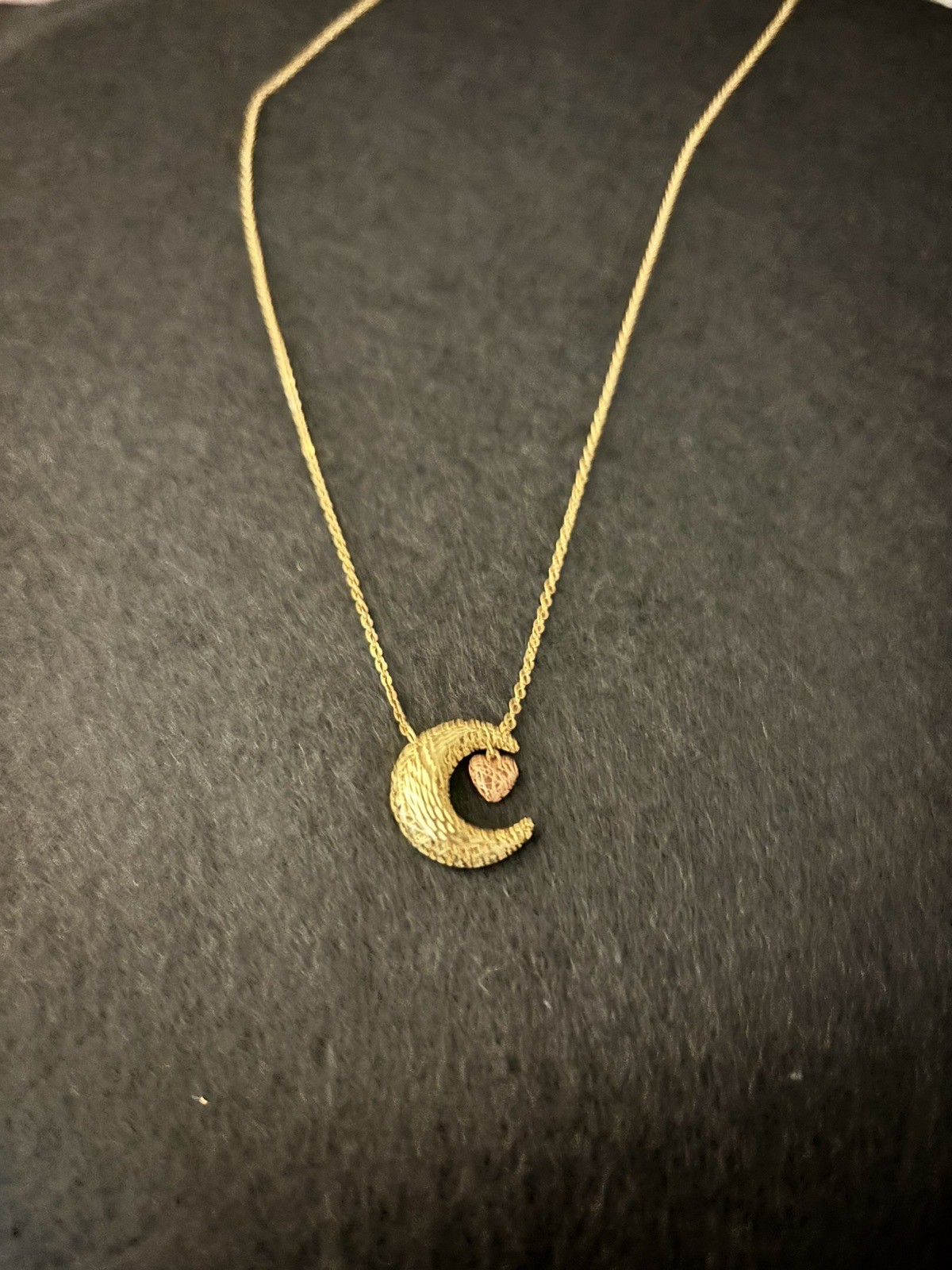 10K SOLID YELLOW GOLD 3D MOON & ROSE HEART PENDANT ON CABLE CHAIN NECKLACE.
