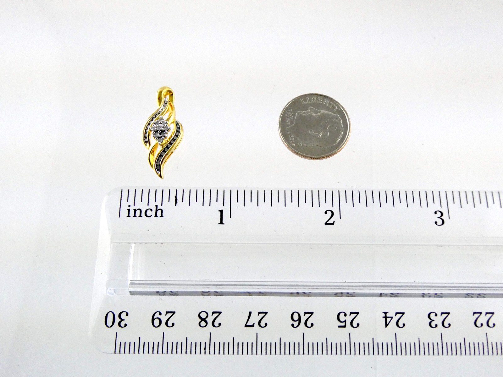 SUN Gilded Sterling Silver Natural Tiny Diamond Studded Pendant 925 1.9g 7/8 In