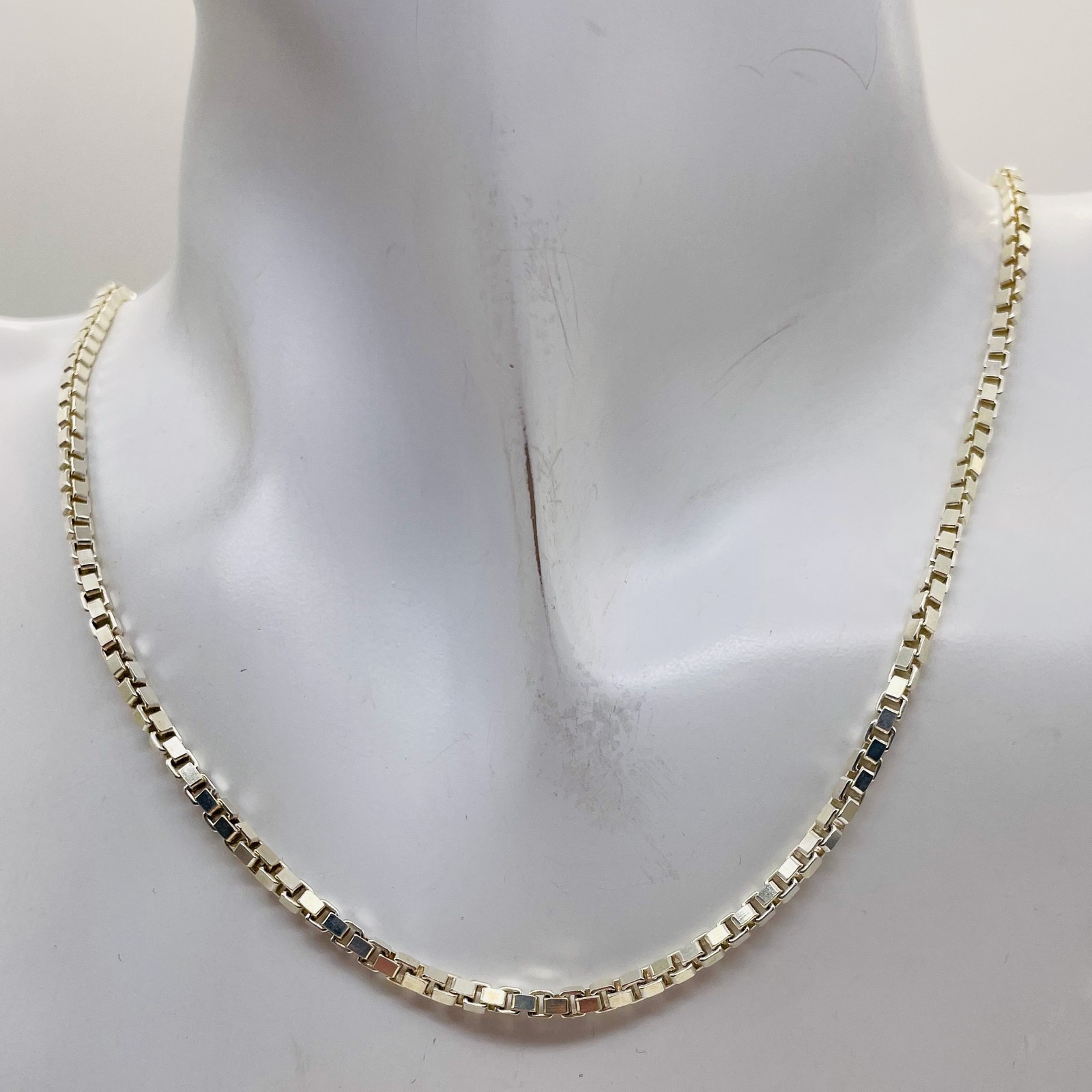 Italian Sterling Silver Box Chain Necklace | 16″ | 2mm |11.5G | 1 Necklace |