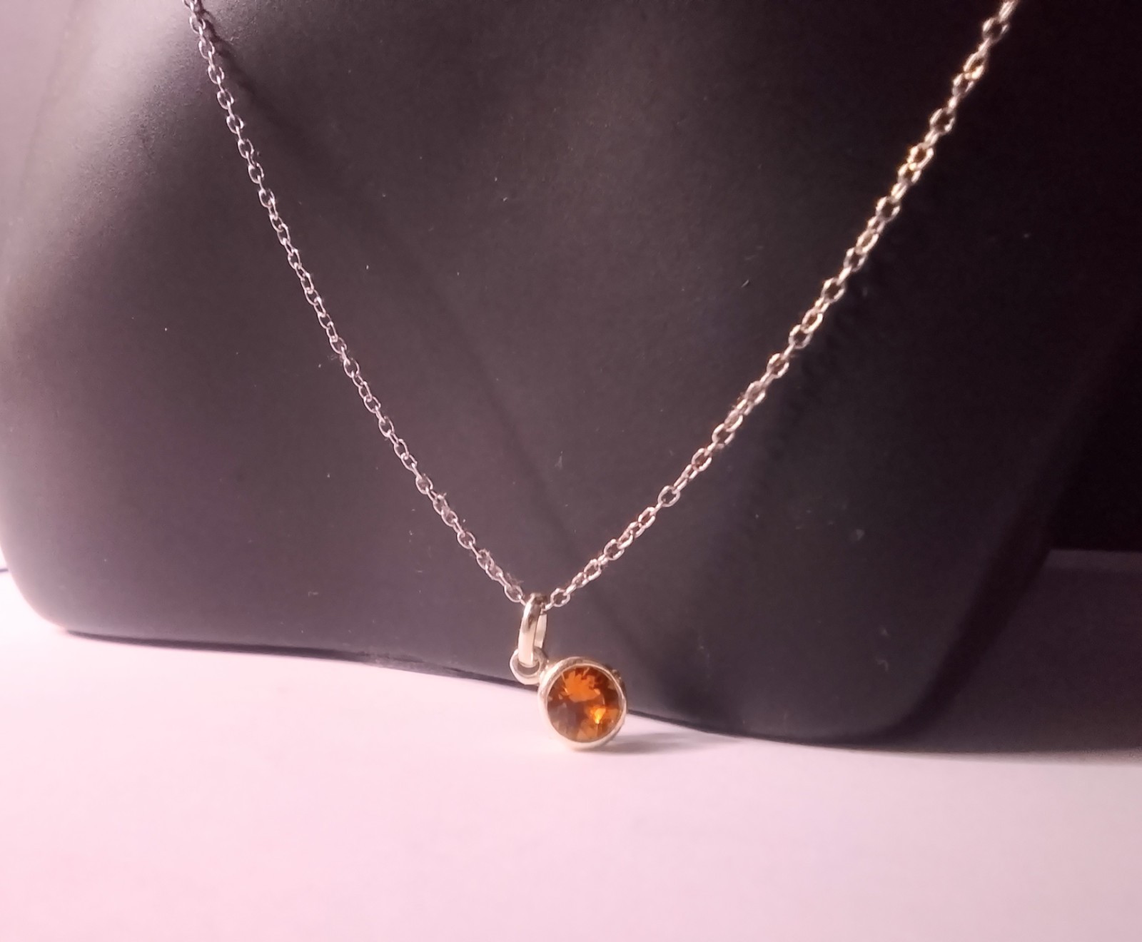 925 Sterling Silver Citrine Pendant Necklace Round Bezel Signed CW Thailand