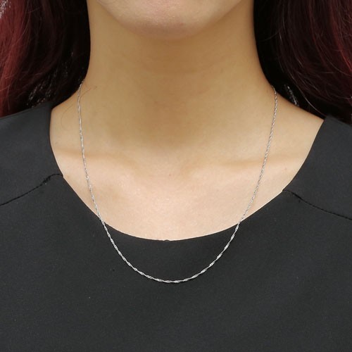 Pt999 Solid Platinum 0.9mm Singapore Chain Necklace 17.75″ Japan Mint HallMark