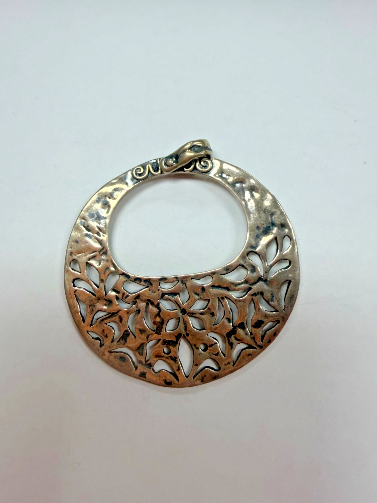 Unknown Designer Sterling Silver Round Pendant Signed Israel [115DuW]