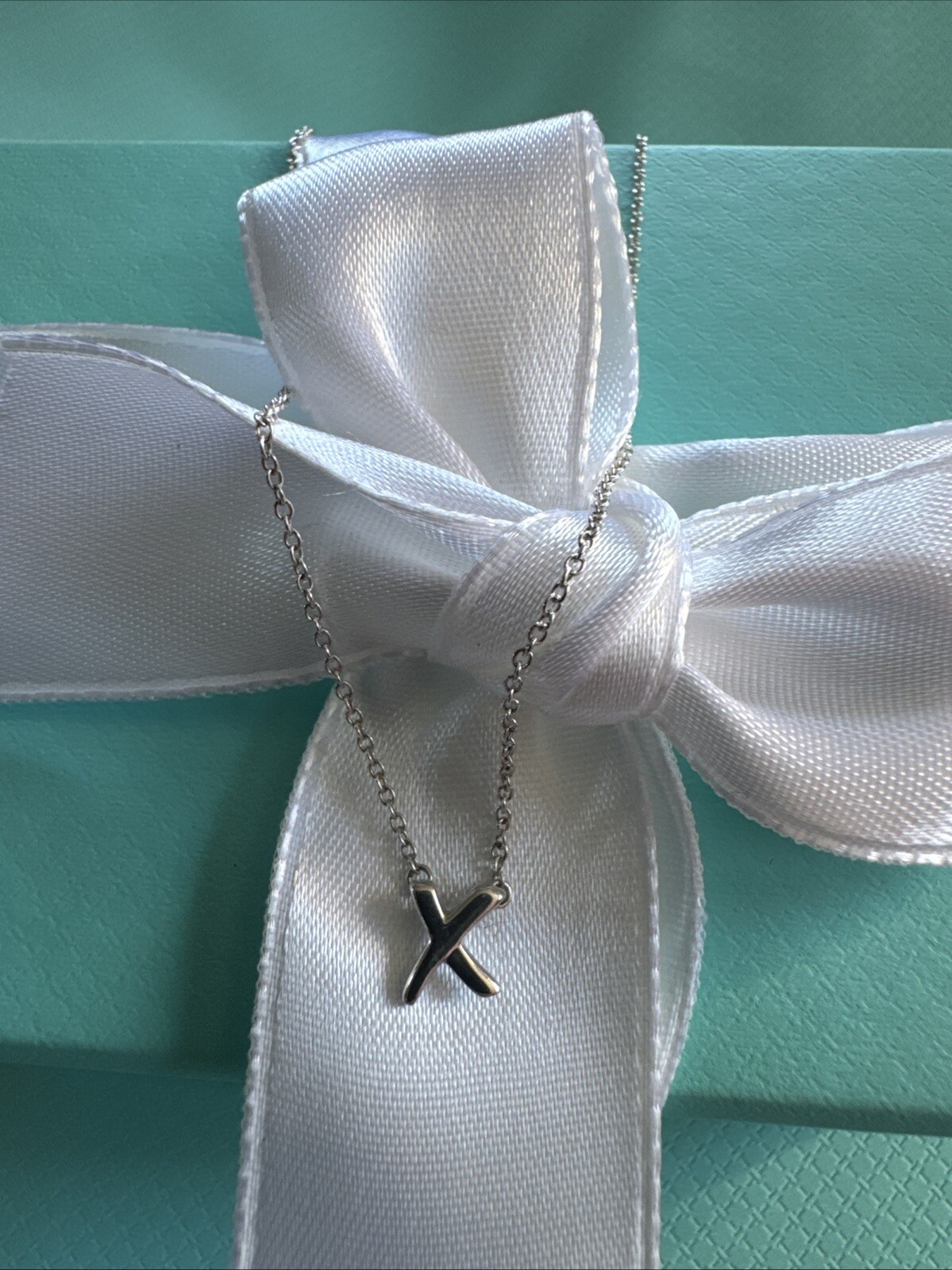 Tiffany & Co. 925 Silver Mini X Kiss Pendant Picasso 16”Necklace RRP £275