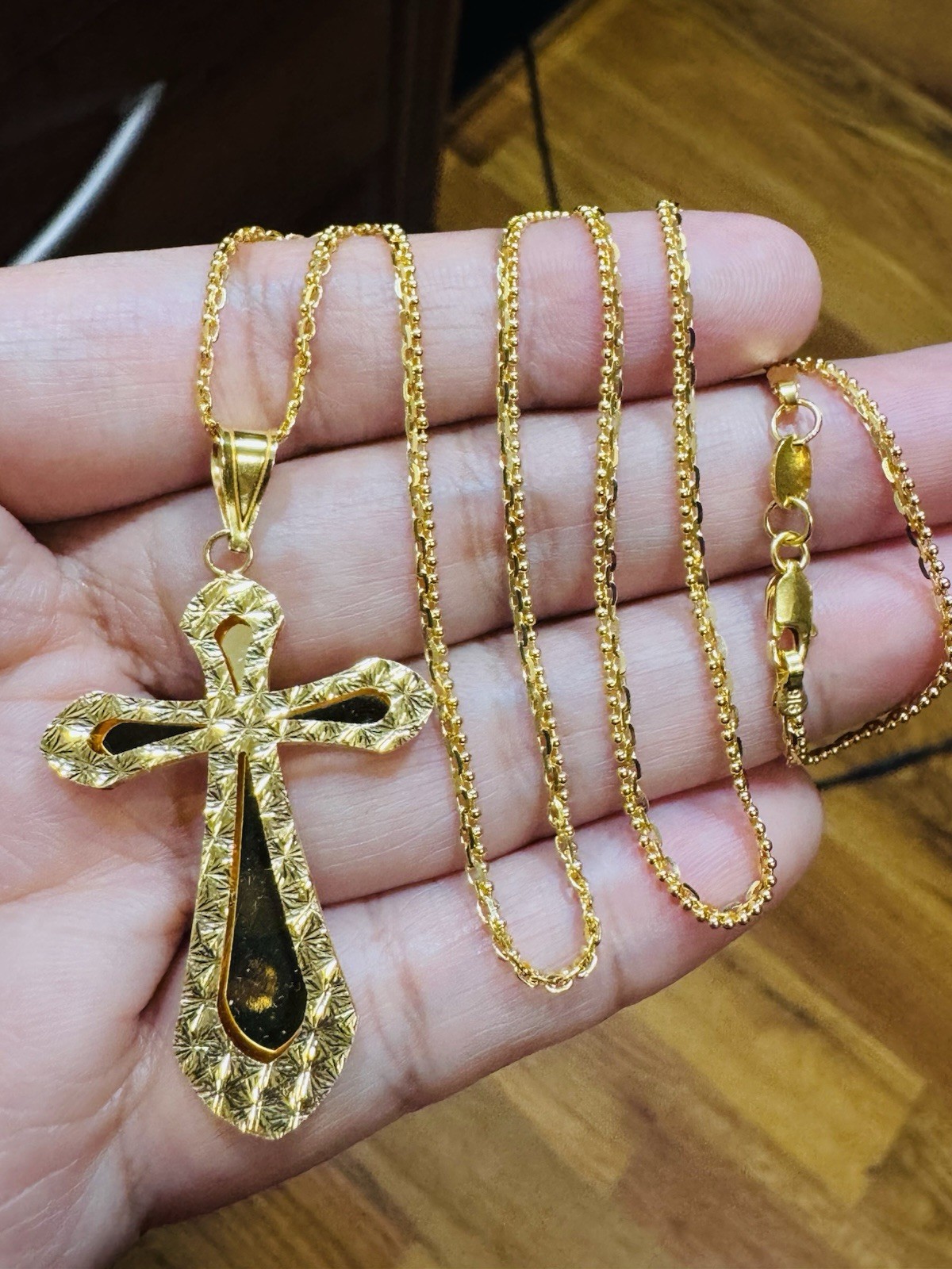 Saudi Dubai 22K Solid 916 Real Gold Cross Set Necklace 20” Long 9.55g 2.2mm