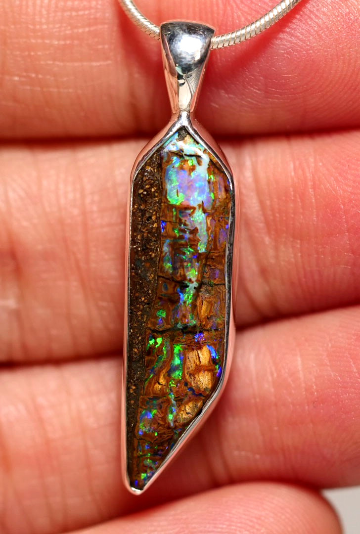 Australia Natural Queensland Solid Boulder Opal Silver 925 Pendant Hallmark