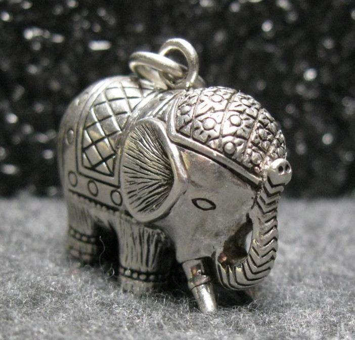 925 Elephant 3D Charm Pendant ATI Indonesia Solid Silver – VERY NICE