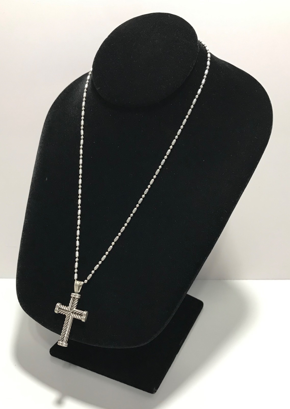 David Yurman Sterling Silver Chevron Cross Pendant & Chain 18”