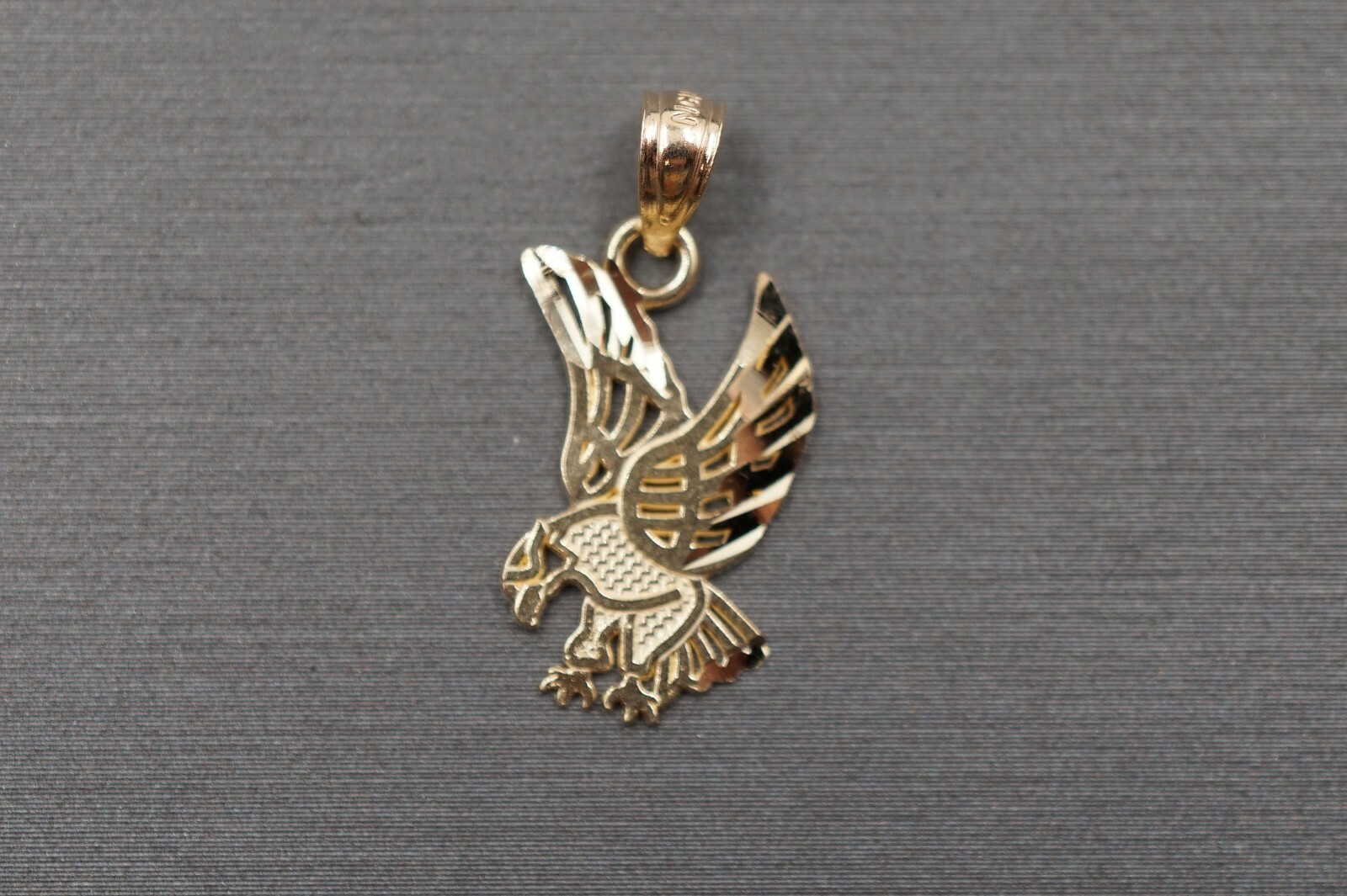 14K Solid Yellow Gold 0.85″ Flat Small Diamond Cut Eagle Charm Pendant.