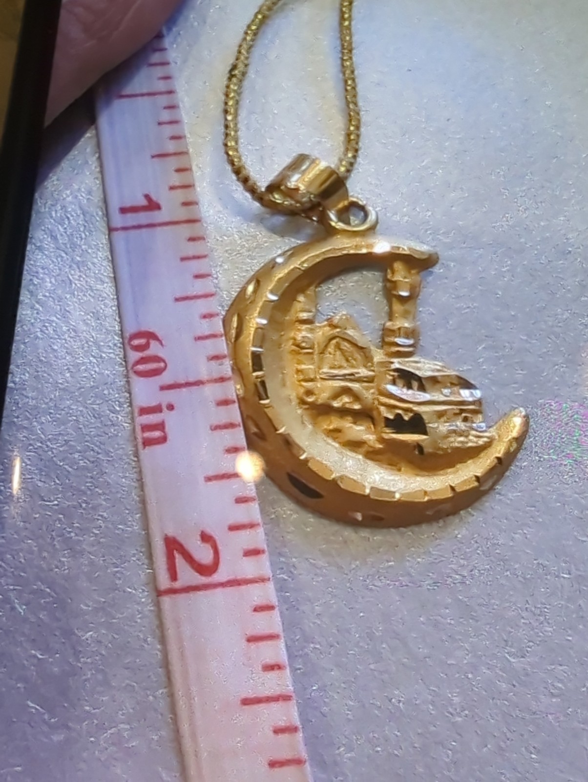 21 Carat Solid Gold Pendant Makkah & Madina 2 In One From Makkah.