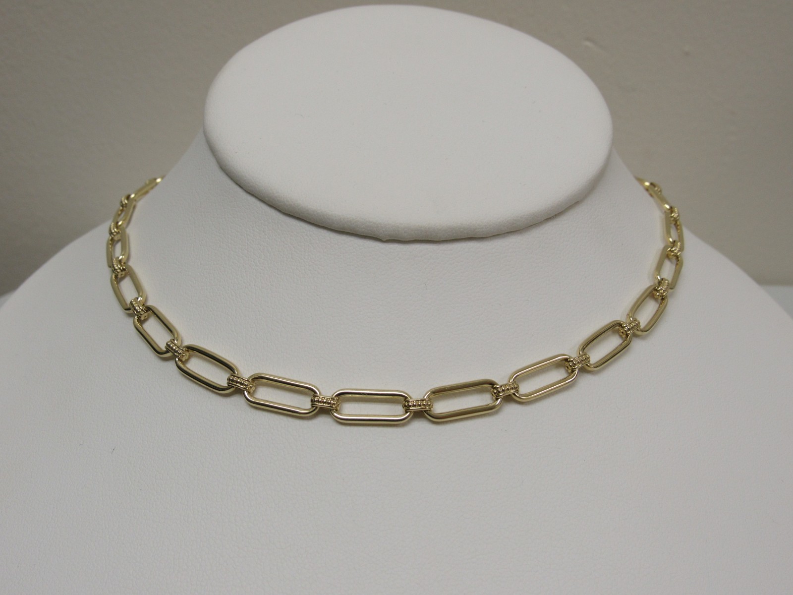 Designer LAGOS 18K Signature Caviar Gold Oval Link Necklace, 18″ Length