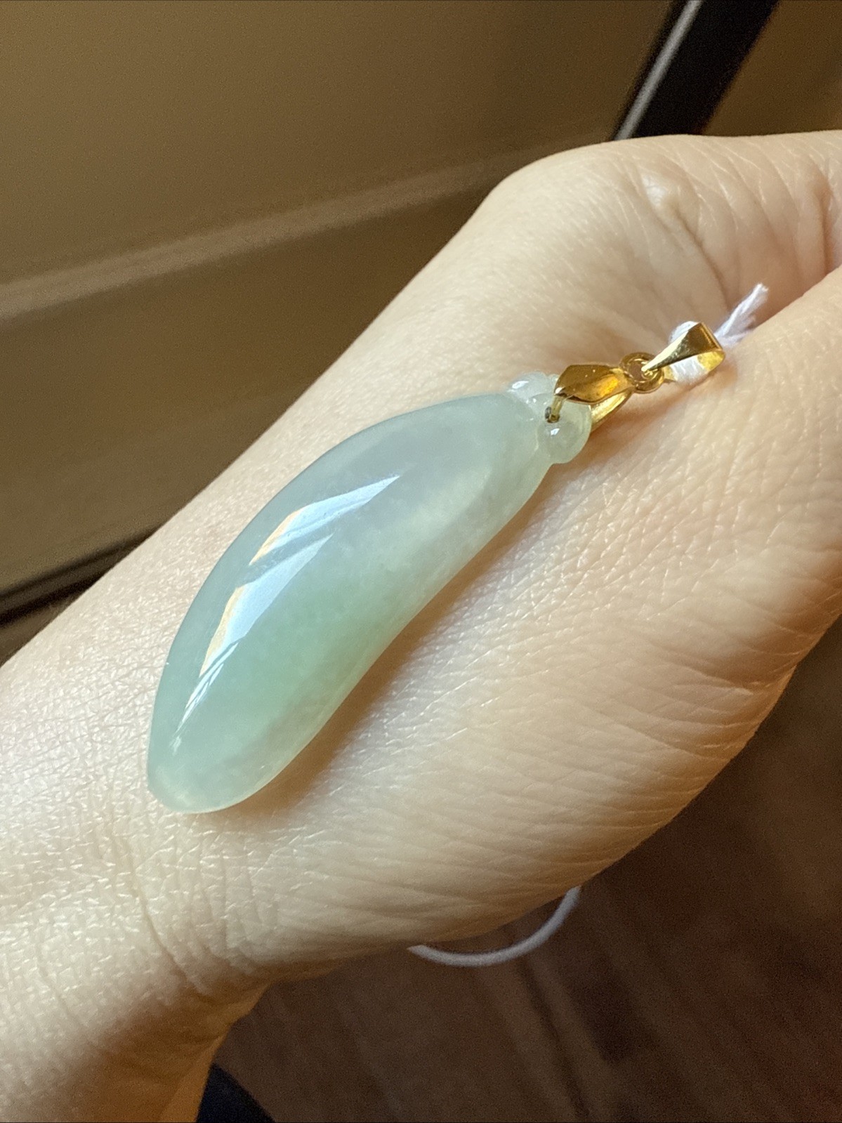 翡翠A貨 untreated Burma Myanmar Grade A Jadeite Jade 老坑冰种飘绿水头极好