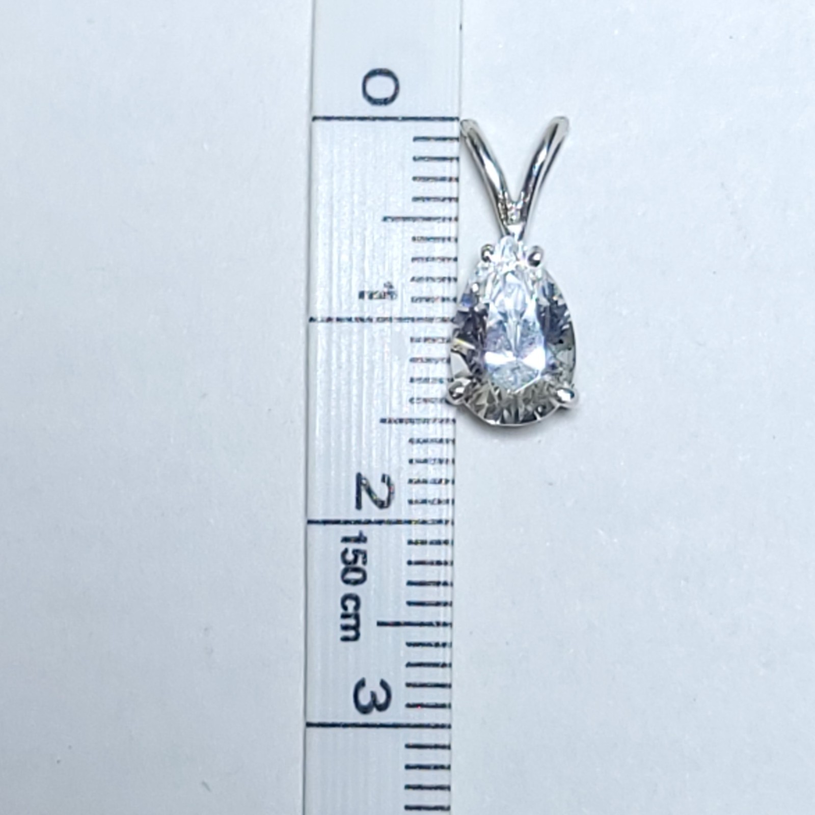 12k White Gold Pendant Clear Stone Small Charm 1.5cm Long 12 Karat 1.0g Total