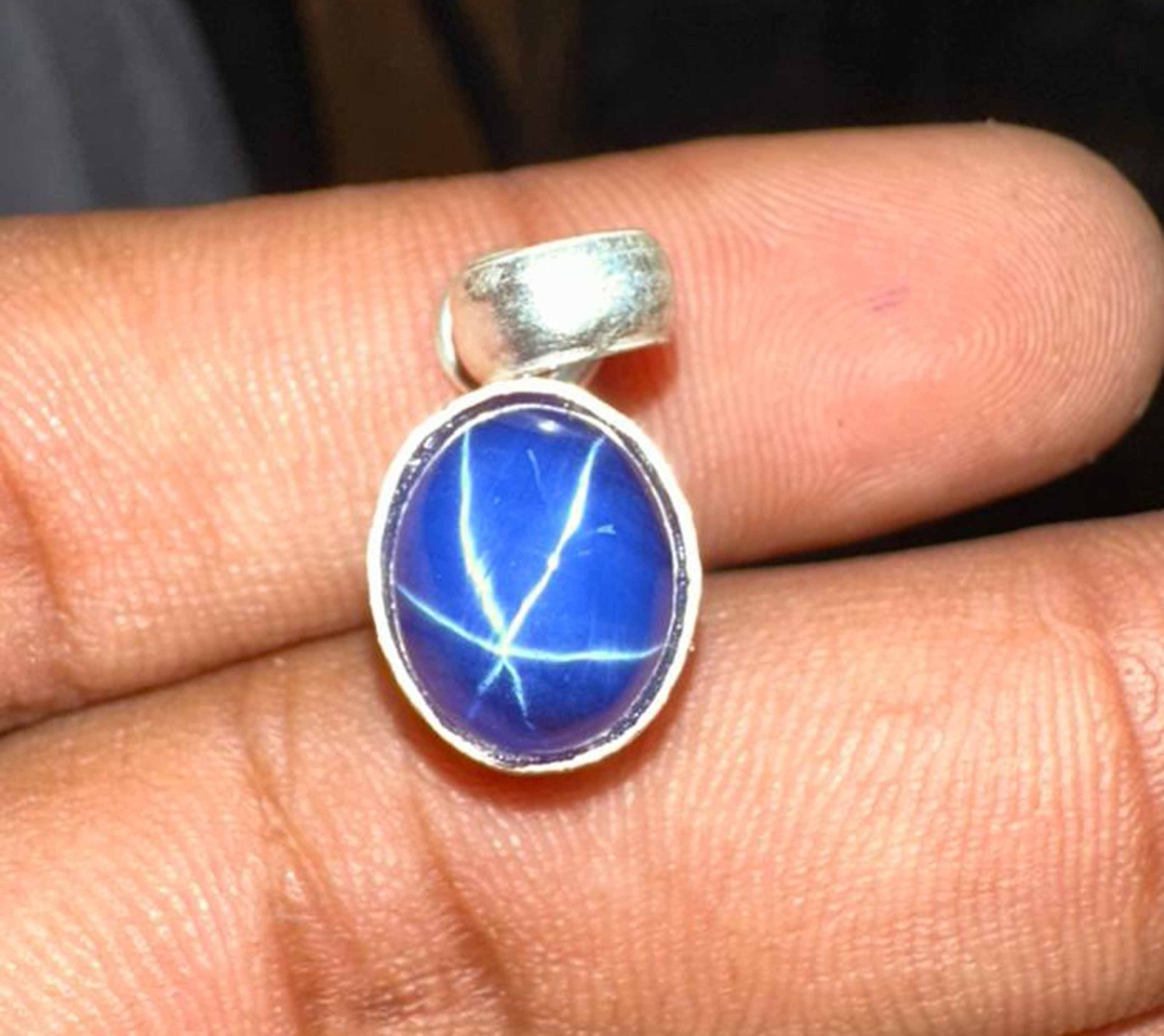 Natural 11.44 CT Blue Star Sapphire Oval Cut GIE Certified Gemstone Pendant 925