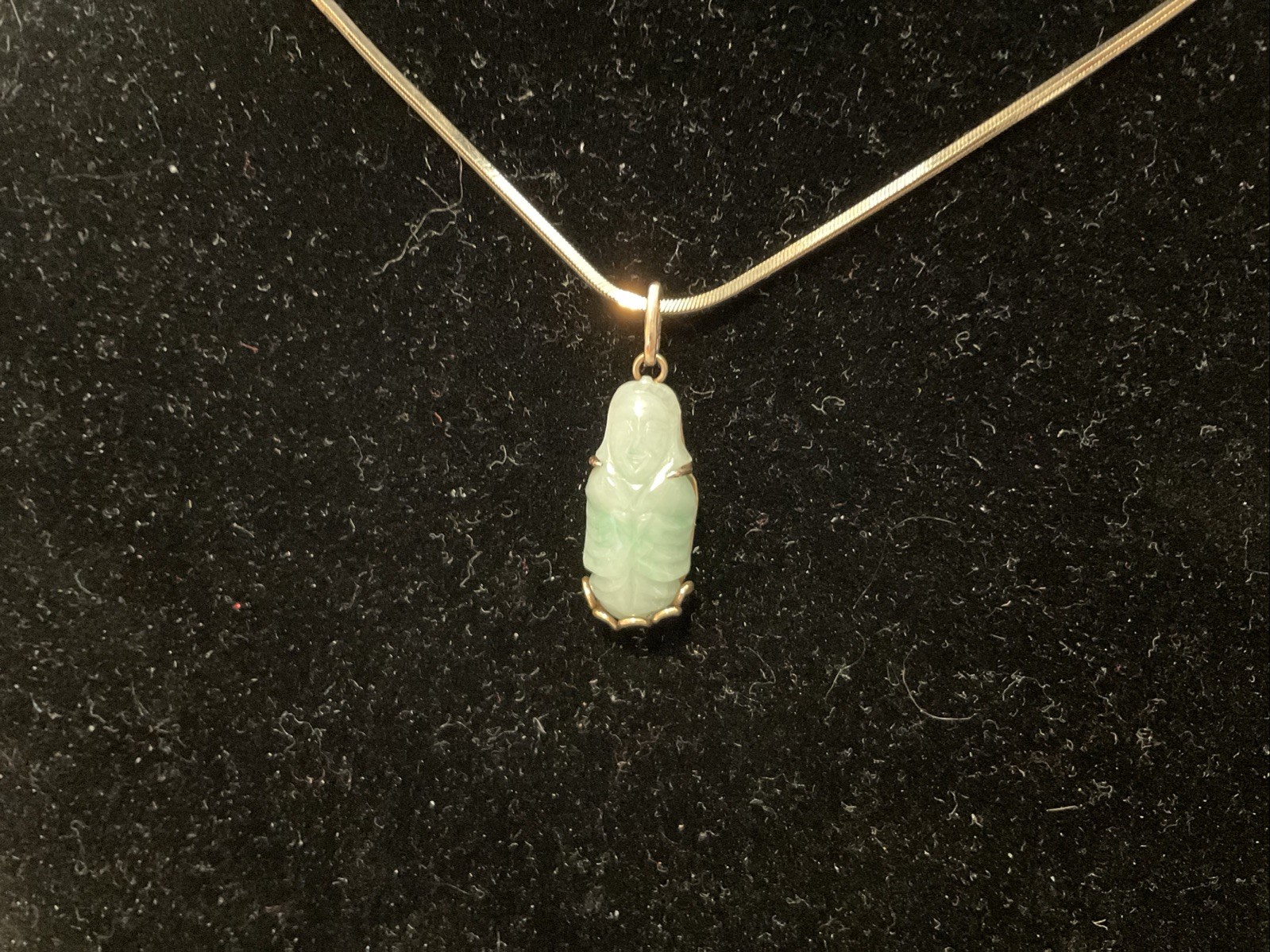 Estate 18k YG Icy Translucent Green Jadeite Jade Buddha Pendant 2.69 Gr