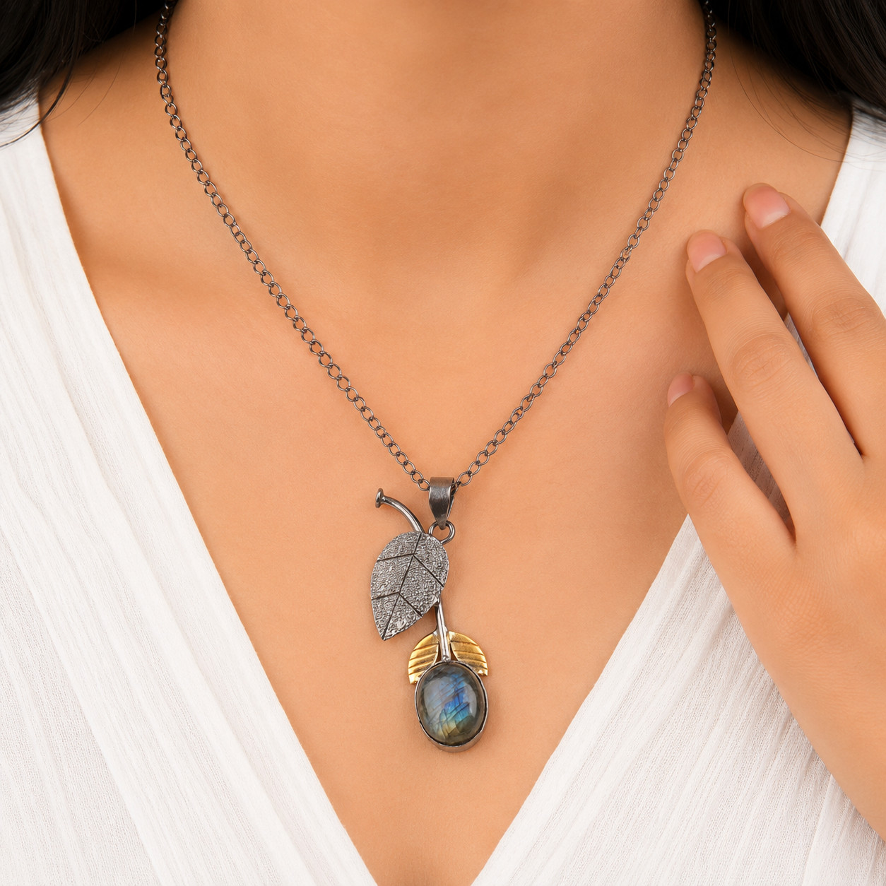 Labradorite Gemstone Jewelry 925 Silver Handmade Leaf Design Pendant 1.69″ Gifts
