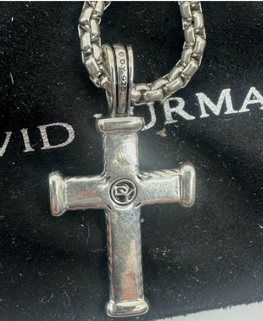 David Yurman 925 Silver Chevron Cross Necklace 24″ with Diamonds