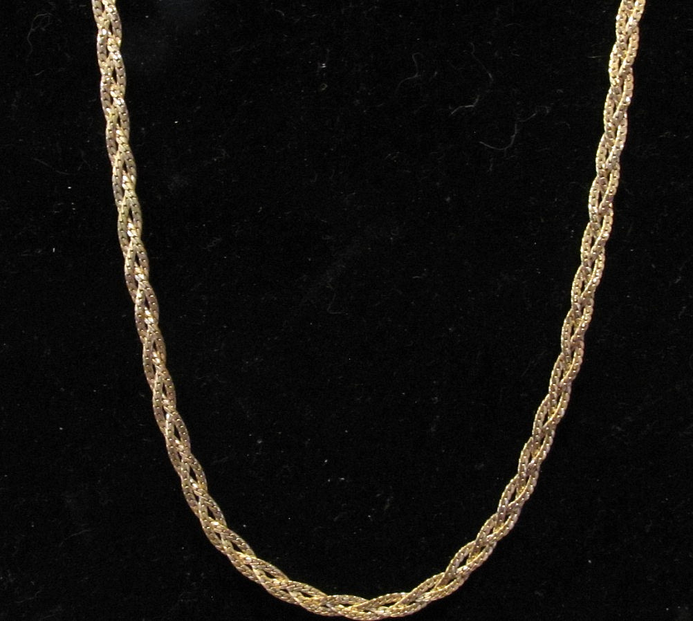 STUNNING! VTG 14K Yellow Gold Filled Diamond Cut Braided Chain Necklace 18”