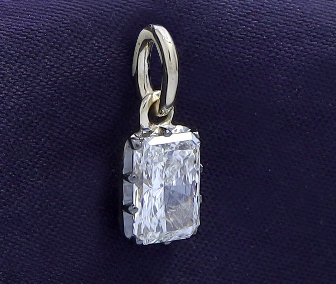 1.00 Ct Solitaire Pendant Radiant Cut Lab Grown Diamond in 14K Yellow Gold