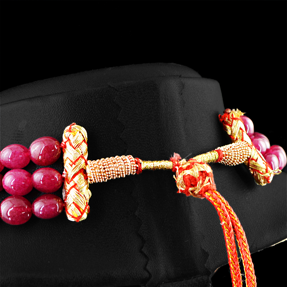 AMAZING 622.00 CTS ENHANCED RUBY 3 STRAND OVAL SHAPE BEADS NECKLACE (DG)