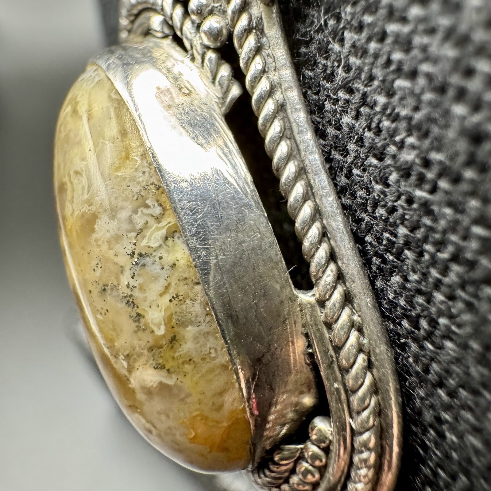 Bezel Set Jasper Cabochon Stone In Detailed Silver With 18in NB India Box Chain