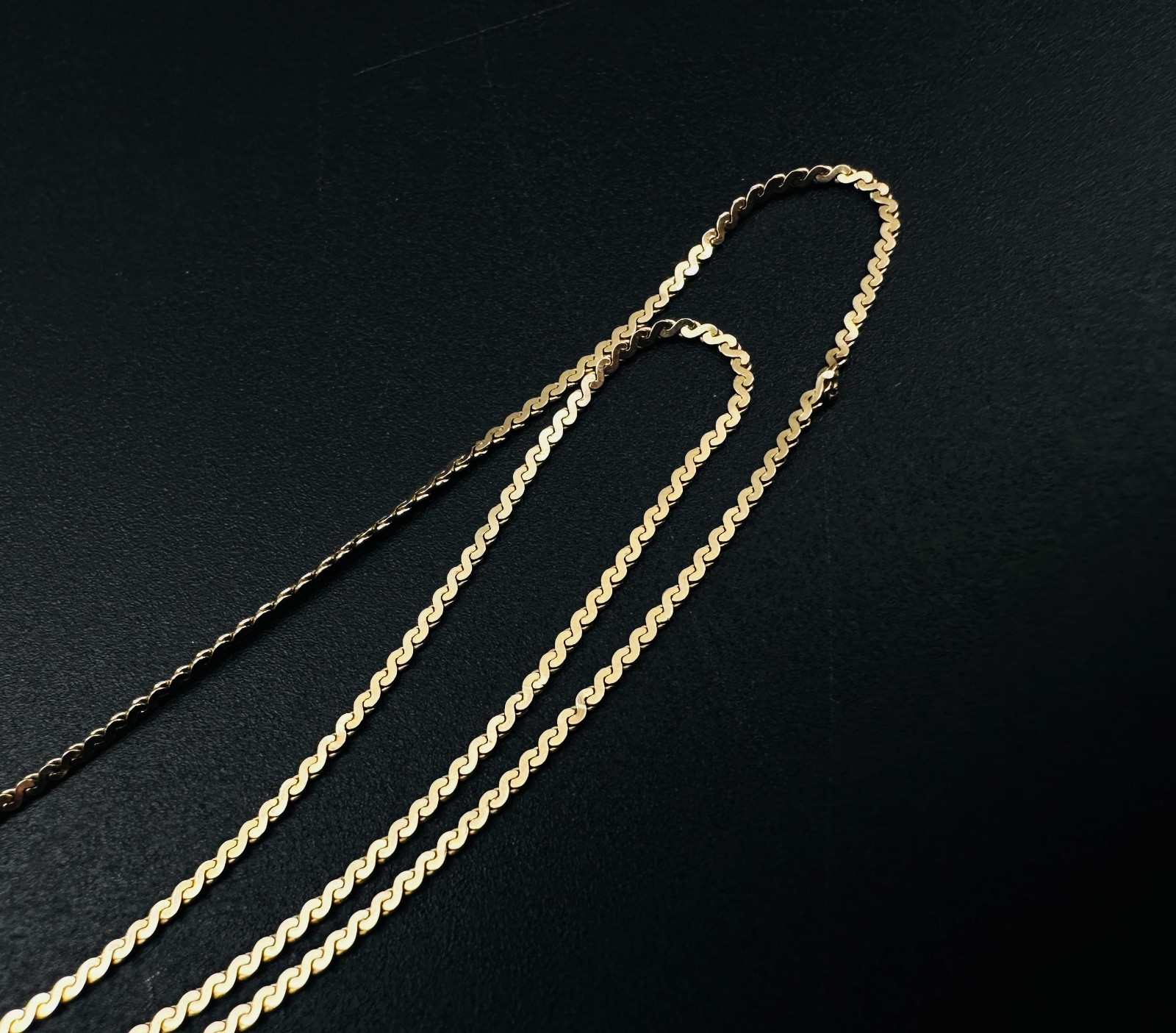 Solid 14K Yellow Gold Thin Serpentine Link Chain Necklace w/Filled Clasp 15 3/8″