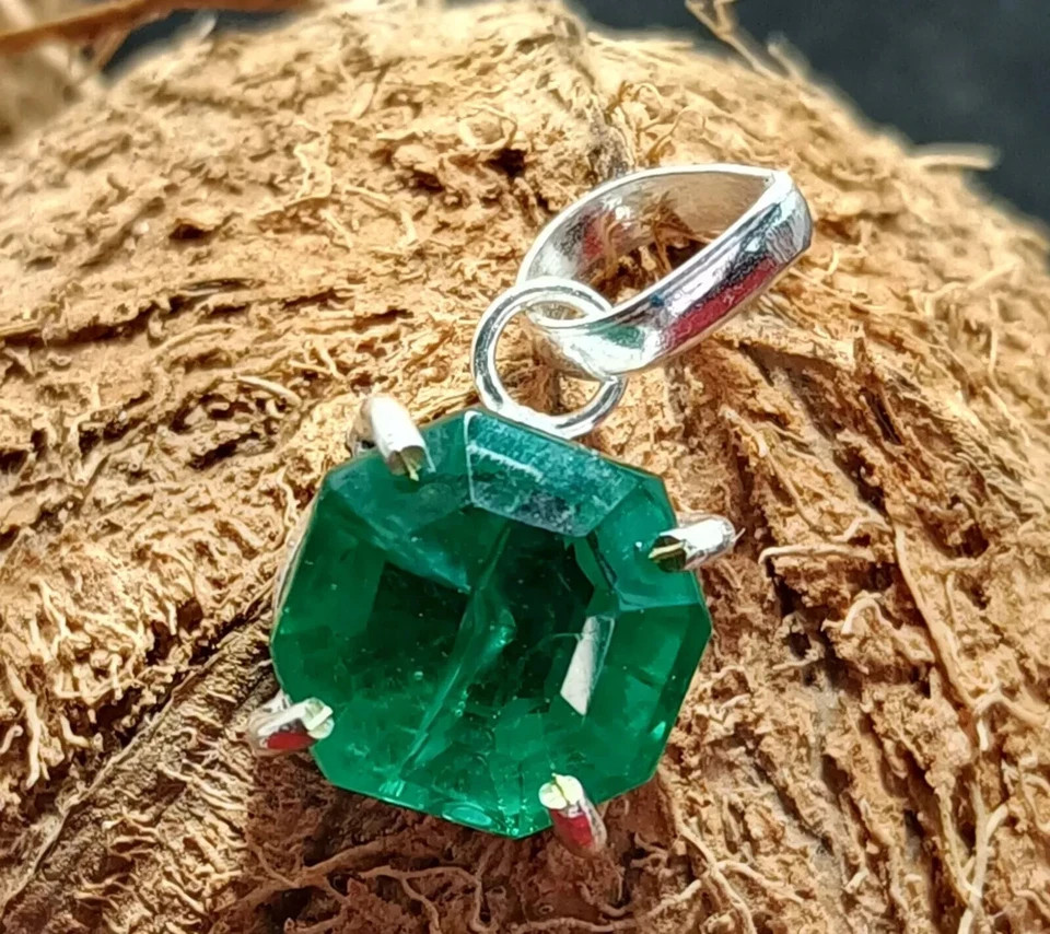 59 Ct+ Certified Natural Emerald Asscher Cut 925 Solid Silver Pendant Gemstone
