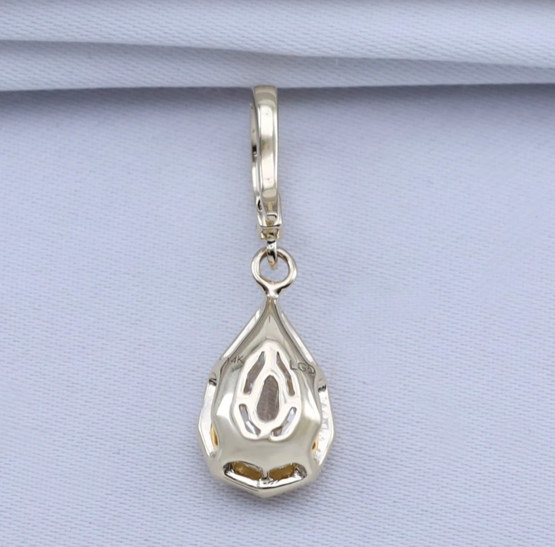1 Ct Pear Lab Grown Diamond Solitaire Pendant 14K Yellow Gold