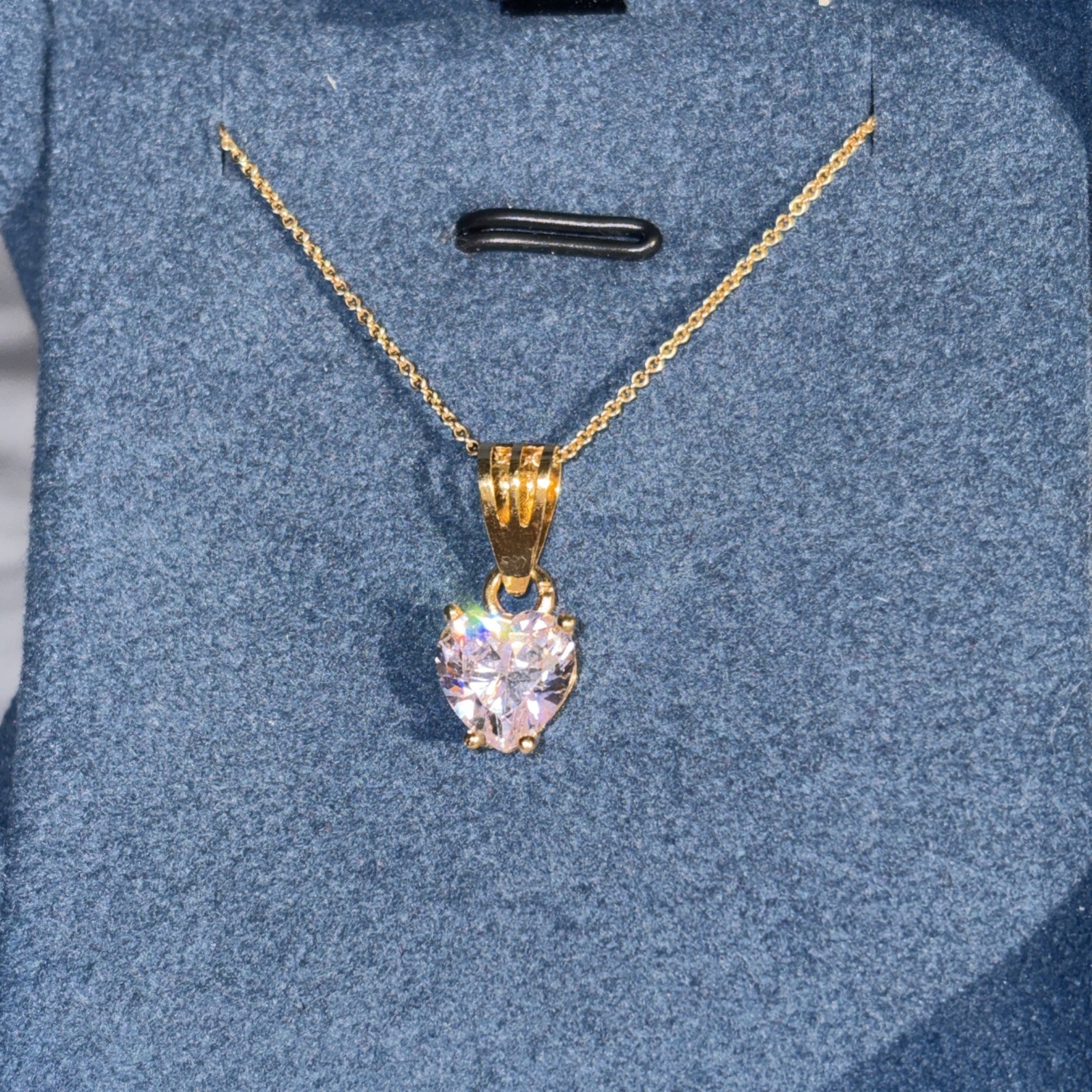 Lab made Pink Heart Sapphire in 15kt gold With 18kt gold Chain
