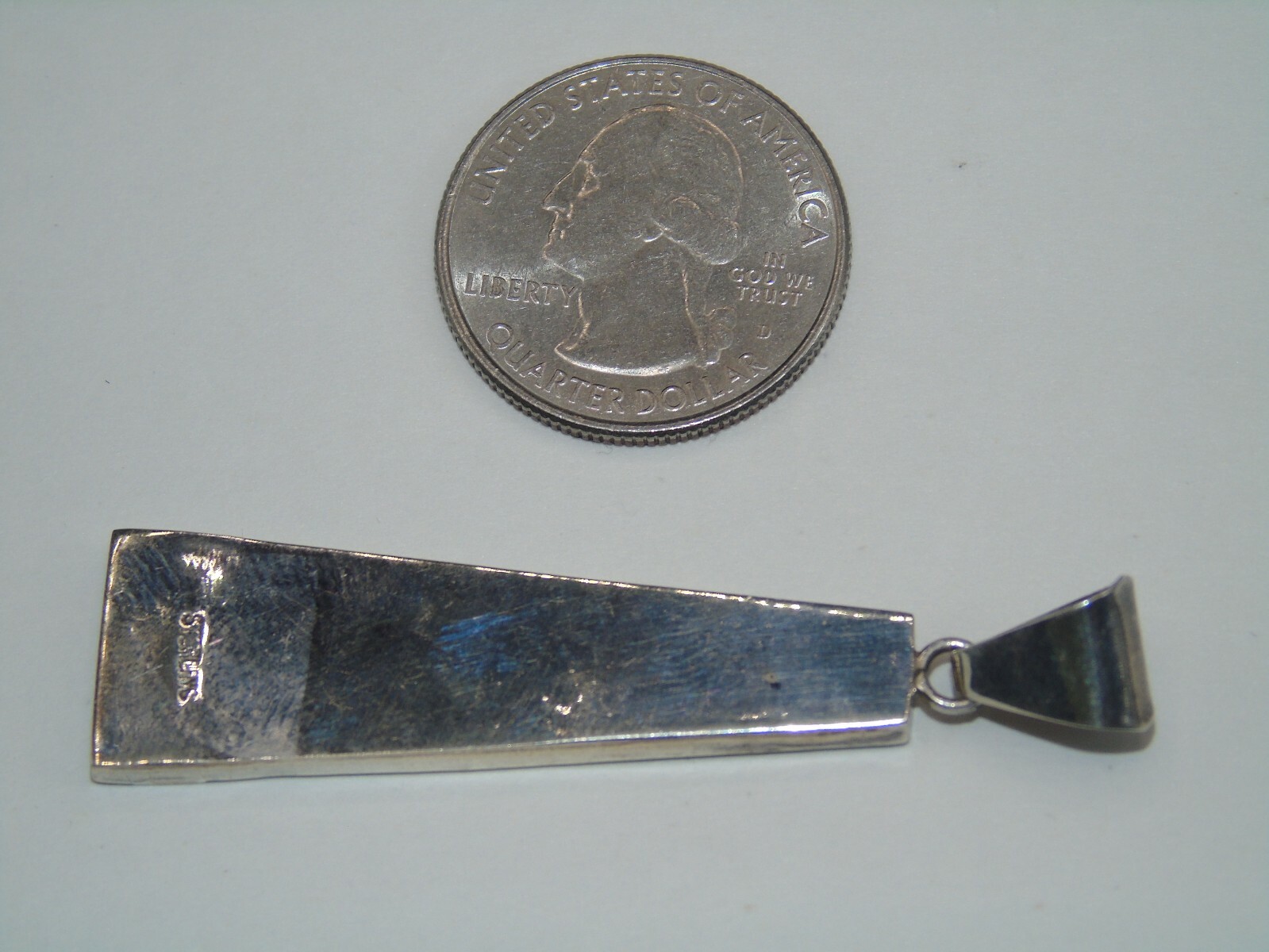 STERLING SILVER & TURQUOISE INLAY PENDANT IN PRE-OWNED VERY GOOD SHAPE