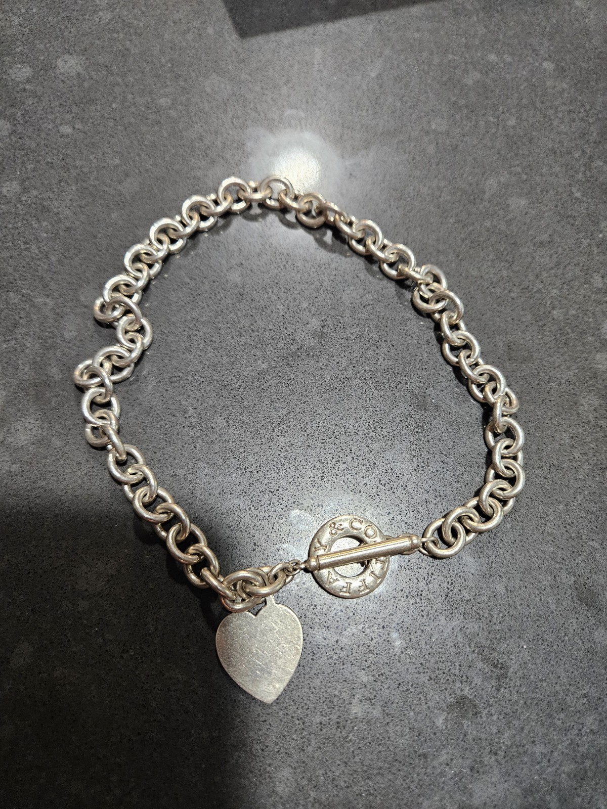 Tiffany & Co Sterling Silver 925 Heart Tag 16″ Toggle Necklace. 75g