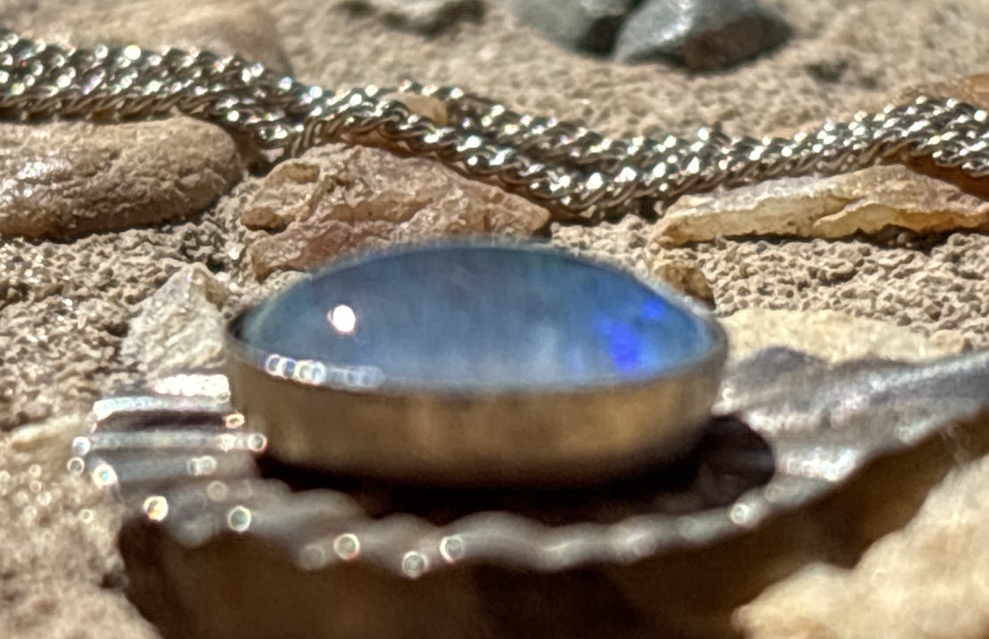 Vintage Sterling Silver Opal Doublet Pendant Necklace Blue Green Fire